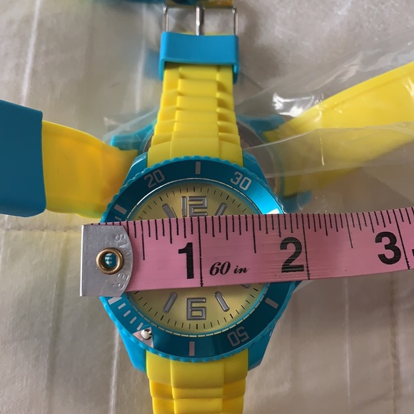 Diving watches, will need battery - Picture 10 of 11